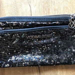 NEW! Victoria's Secret clutch/purse